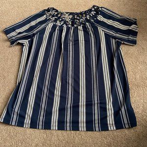 AUW Women's Shirt, Size L
